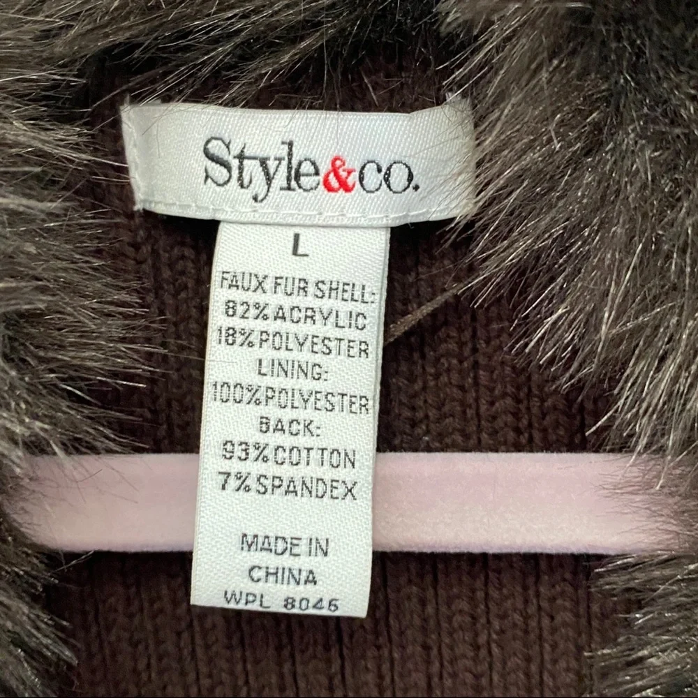 💜💜 Women’s Style & Co Faux Fur Sweater Vest S…